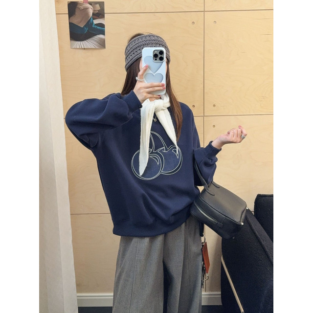 韓系貼布櫻桃刺繡圓領長袖百搭衛衣