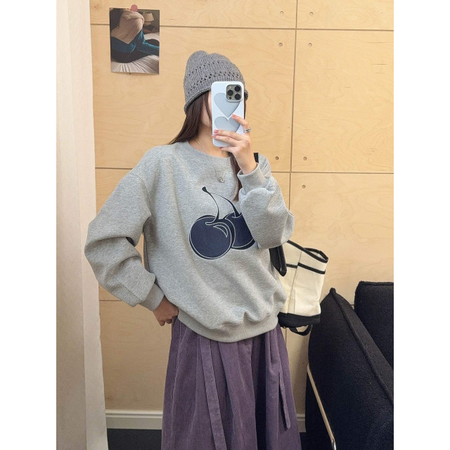 韓系貼布櫻桃刺繡圓領長袖百搭衛衣