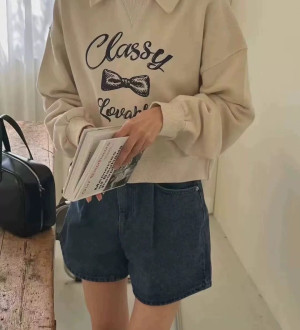 韓系簡約蝴蝶結印花百搭造型領衛衣