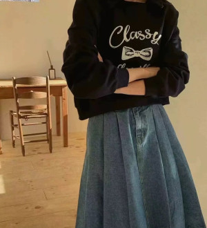 韓系簡約蝴蝶結印花百搭造型領衛衣