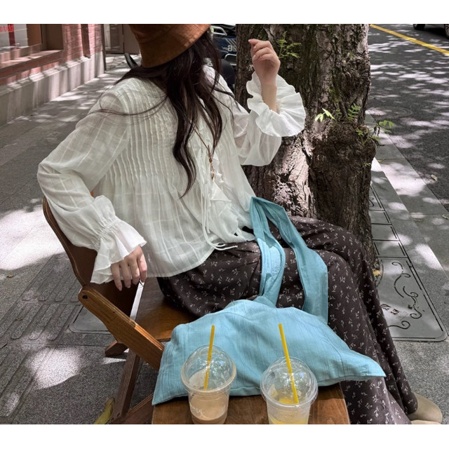 法式荷葉邊白色襯衫娃娃衫寬鬆長袖設計感V領綁帶上衣