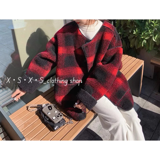 慵懶風 Oversize格紋羊羔毛圓領反折袖保暖大衣外套 慵懶風 Oversize格紋羊羔毛圓領反折袖保暖大衣外套
