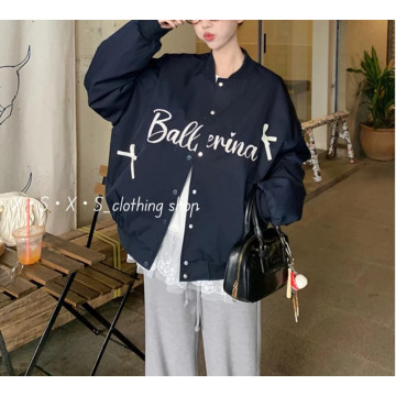 甜酷風字母印花後背蝴蝶結顯瘦立領羽絨棒球外套