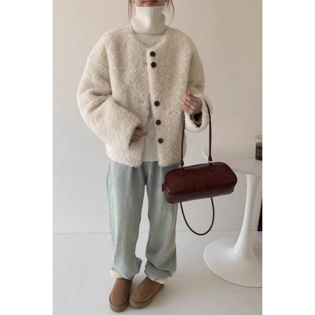 羊羔毛韓系寬鬆圓領大圓釦柔軟細膩保暖外套