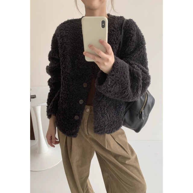 羊羔毛韓系寬鬆圓領大圓釦柔軟細膩保暖外套