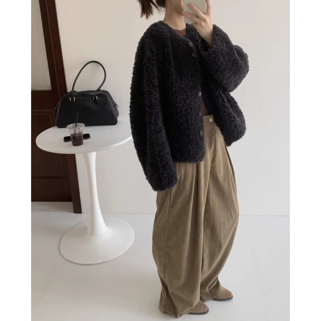 羊羔毛韓系寬鬆圓領大圓釦柔軟細膩保暖外套