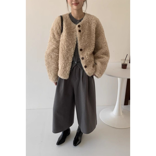 羊羔毛韓系寬鬆圓領大圓釦柔軟細膩保暖外套