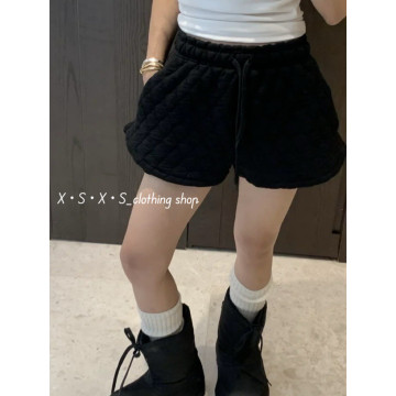 菱格紋車棉鬆緊腰 休閒短褲