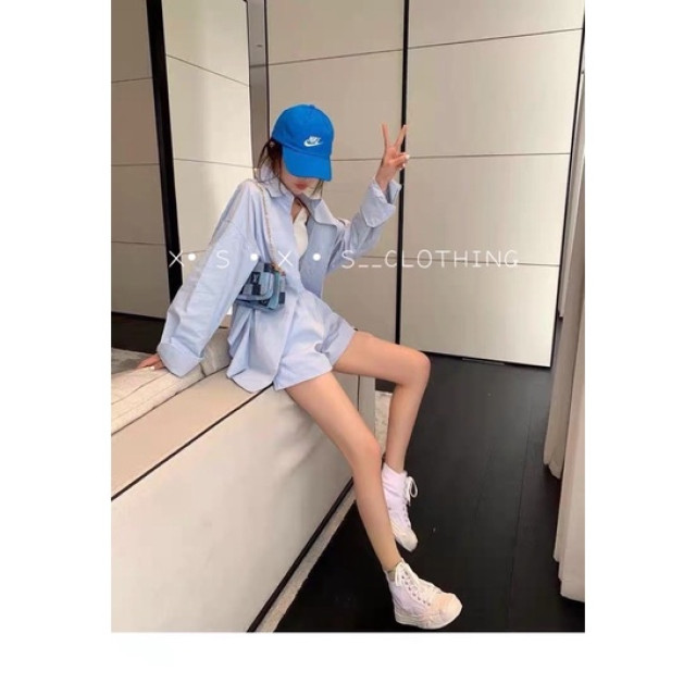 oversized設計襯衫上衣➕高腰A字休閒短褲套裝(不含內搭背心) oversized設計襯衫上衣➕高腰A字休閒短褲套裝(不含內搭背心)